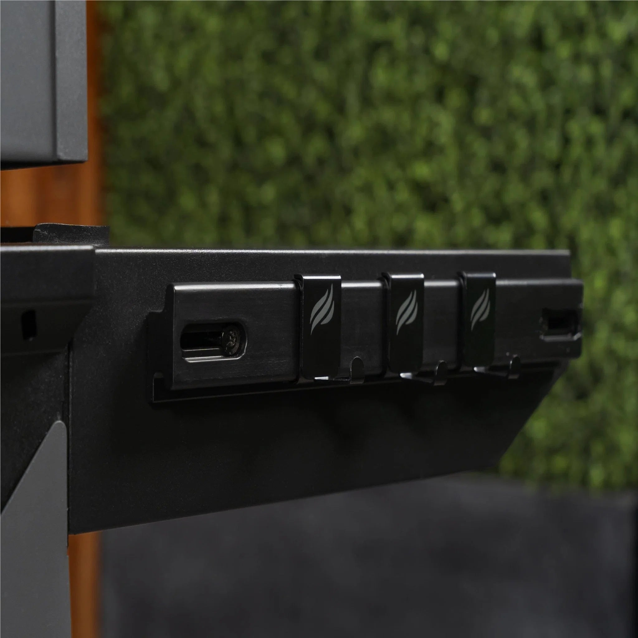 Grease Gate and Tool Hooks