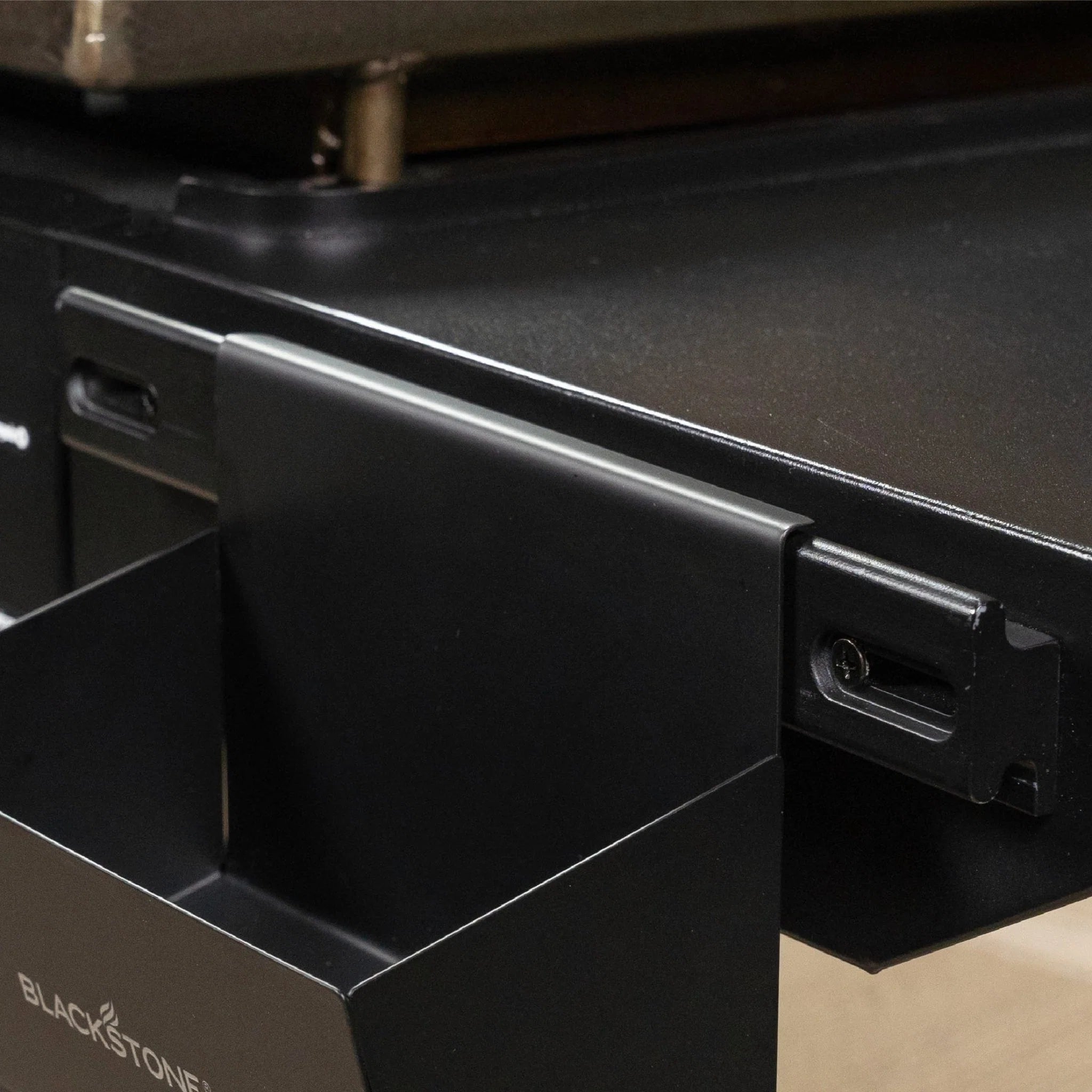 28" Omnivore Griddle with Hard Cover