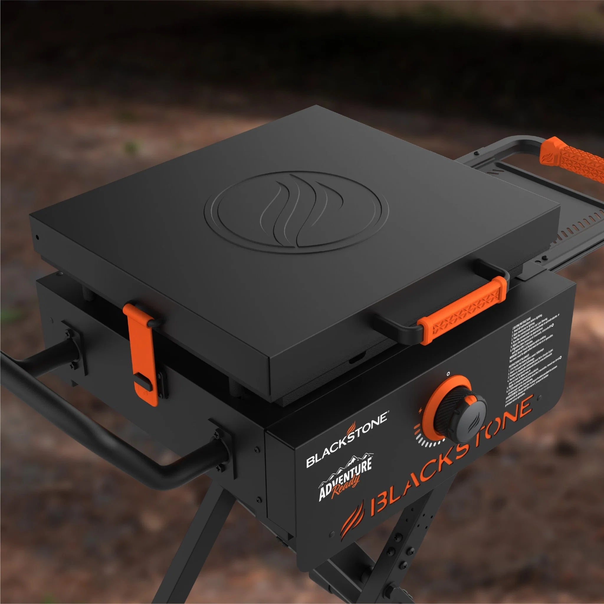 Adventure Ready 17in Griddle with Flexfold Legs